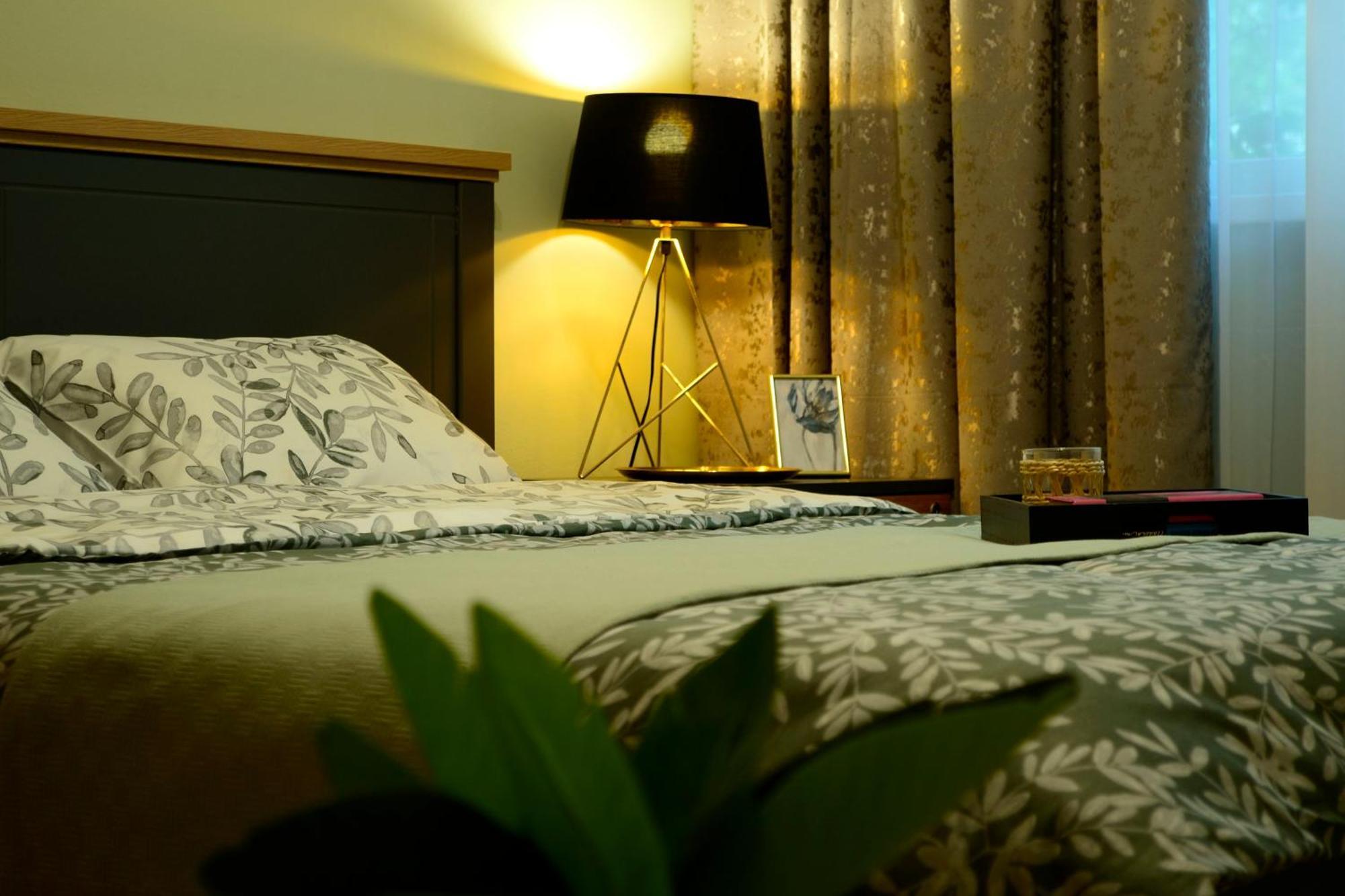 Cozy 2 Rooms Apartment Drumul Taberei Bukarest Exterior foto